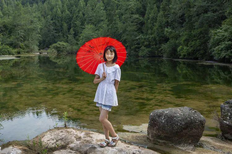 董少鹏:证监会发布两条信息